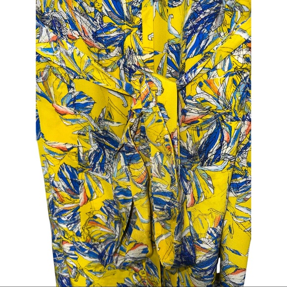 Club Monaco Silk Sleeveless button front floral shift dress - Picture 4 of 7